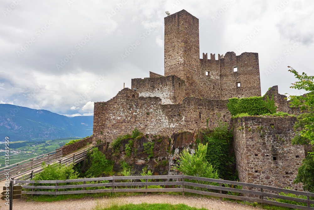 Burg Hocheppan in Südtirol