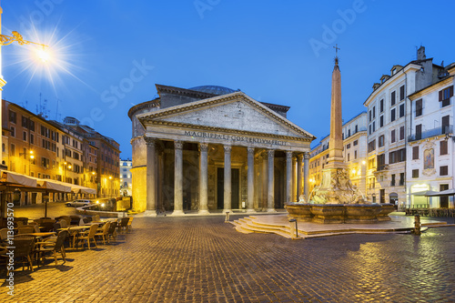 Pantheon by night  Rome  Italy