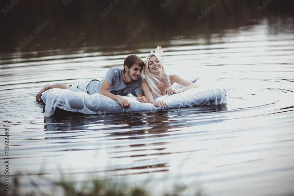 Fototapeta premium portrait of young couple in love