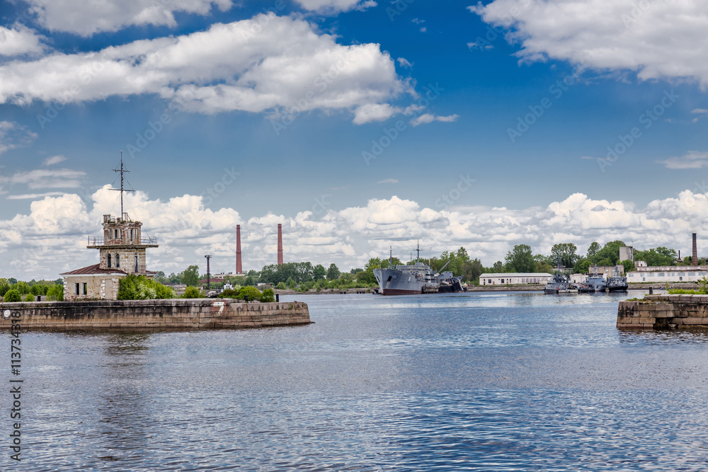 Abandoned Post of Distance traffic service at the entrance to the Koupecheskaya (Merchant) harbor in Kronstadt, Russia