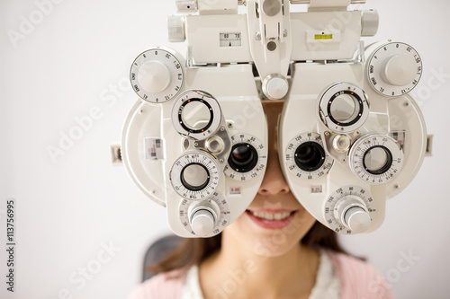 Optometry machine vision