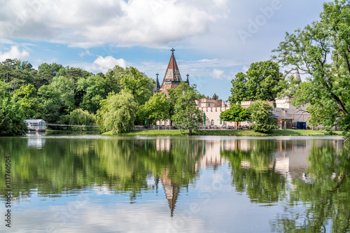 Franzensburg Castle and pond in Laxenburg castle gardens near Vienna, Lower Austria © TasfotoNL
