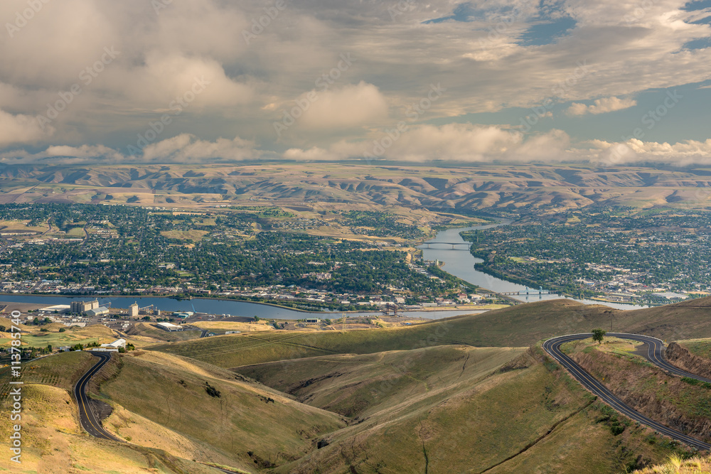 Overhead view of Lewiston Idaho with rovers