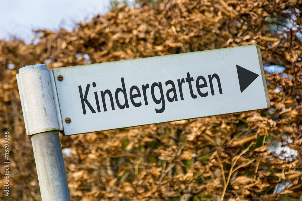 Schild 92 - Kindergarten Stock Illustration | Adobe Stock