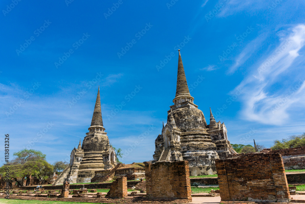 Ayutthaya Historical Park stupa under blue sky