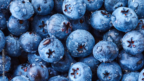 Fotografija Blueberry with drops of water