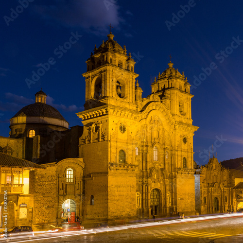 Cathedral at Plaza de las Armas at night
