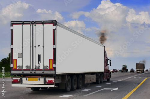 The trailer transpor