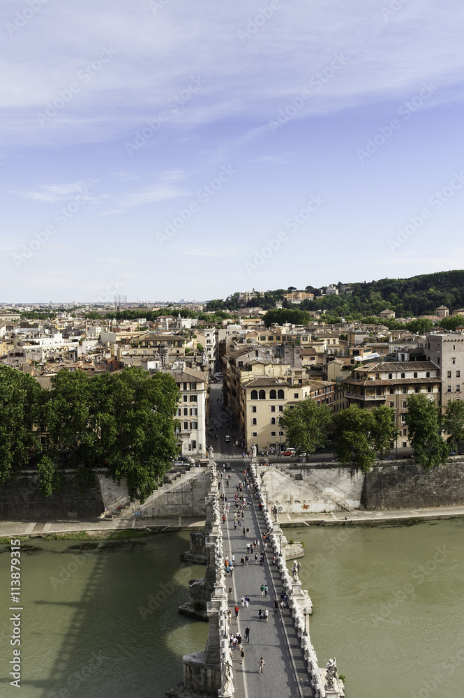 Veduta ponte sant'angelo sul Tevere, Roma