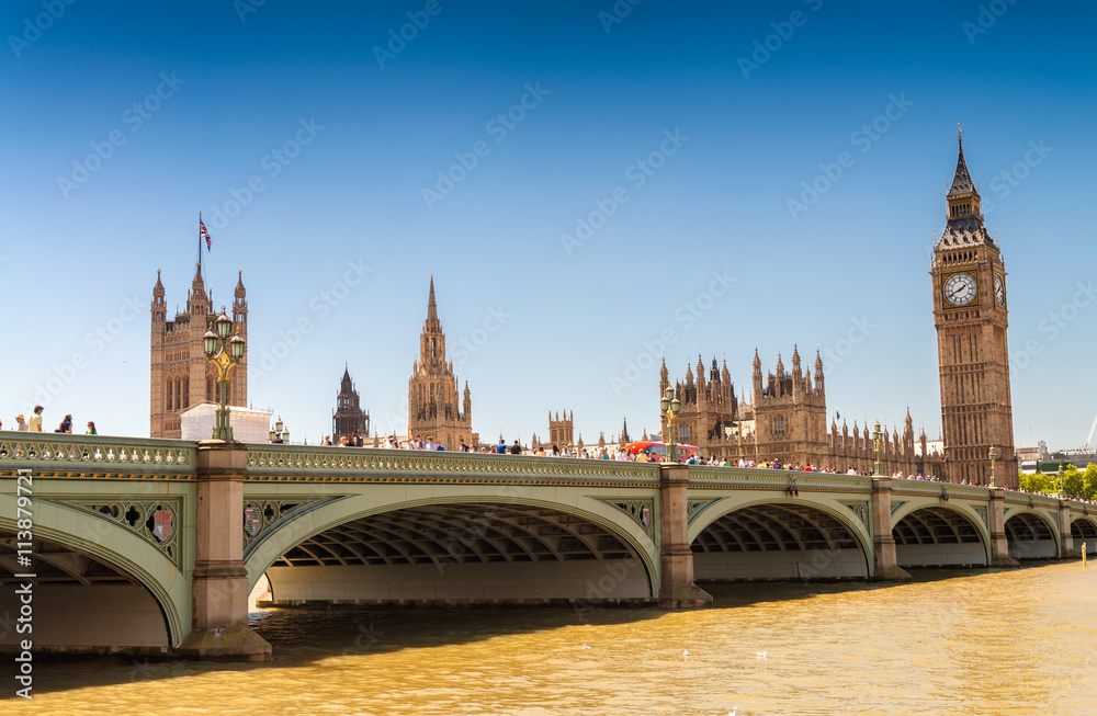 Panoramic view of Westminster Palace, Houses of Parliament - Lon