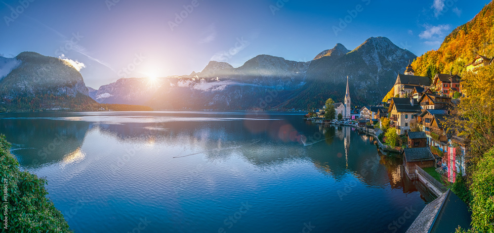 Hallstatt mountain village in fall, Salzkammergut, Austria