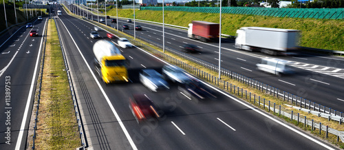 Foto Six lane controlled-access highway in Poland