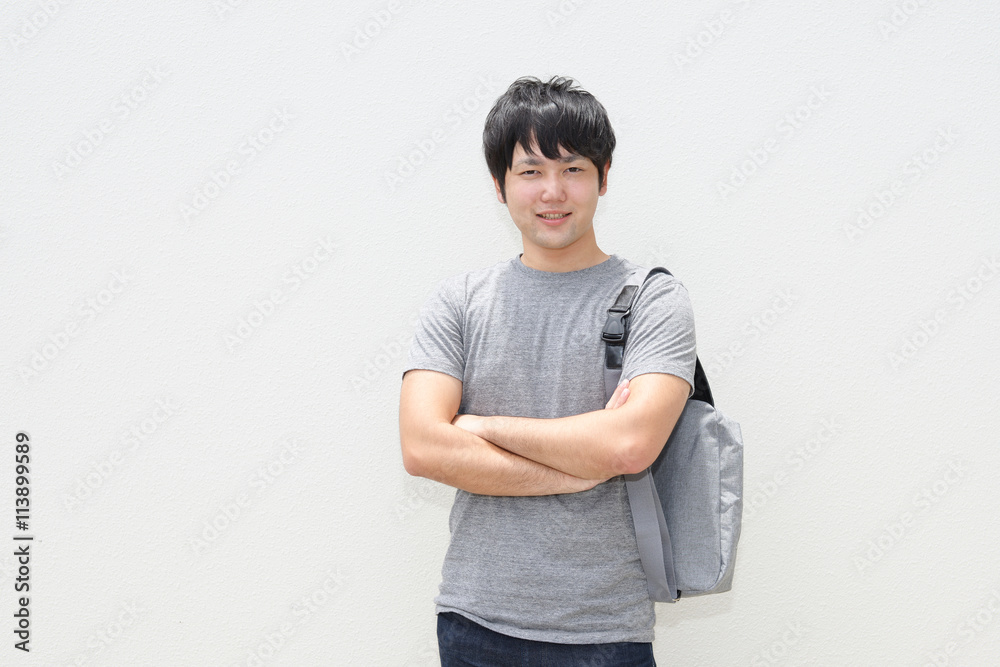 笑顔の大学生