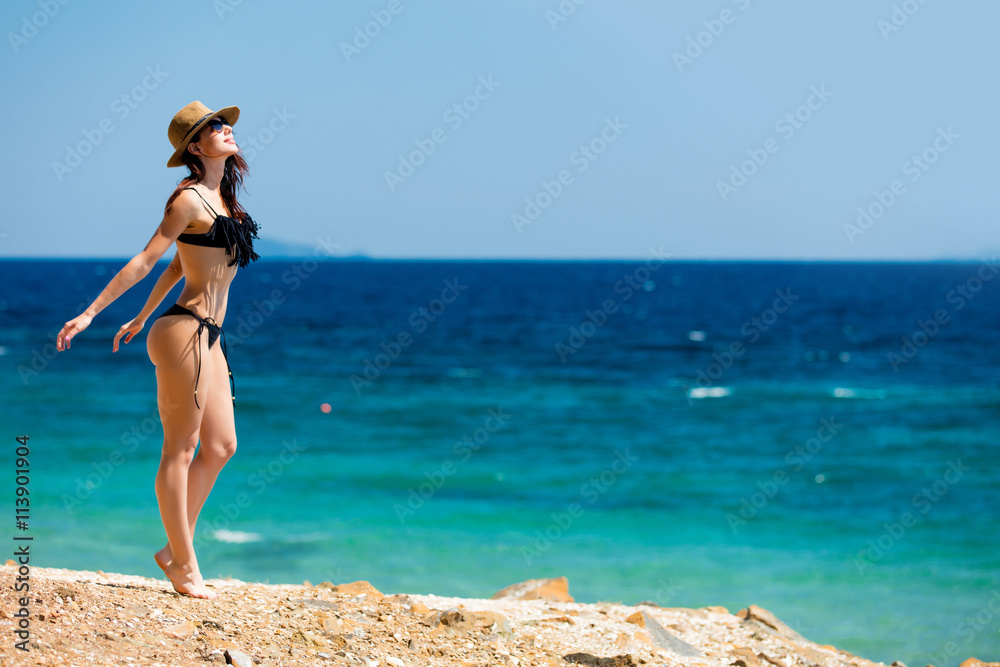 young woman in Greece - obrazy, fototapety, plakaty 