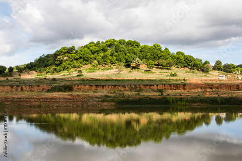 Fototapeta Naklejka Na Ścianę i Meble -  Lake forest reflection