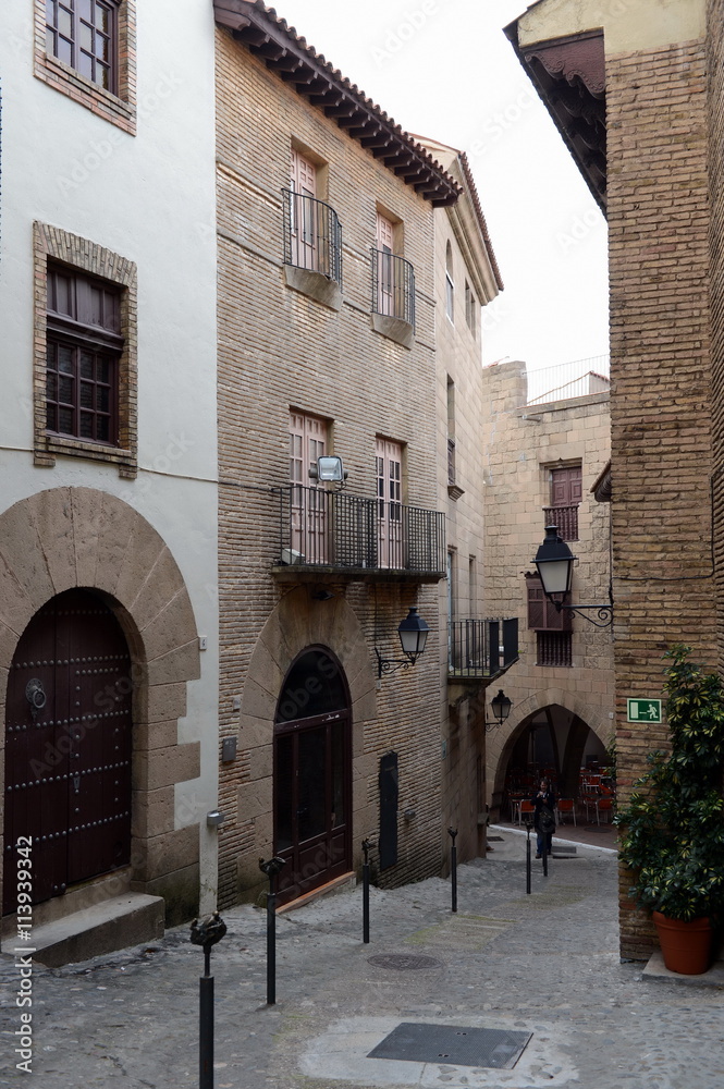 Spanish village - architectural Museum under the open sky, which shows arhitektura crafts Spain.