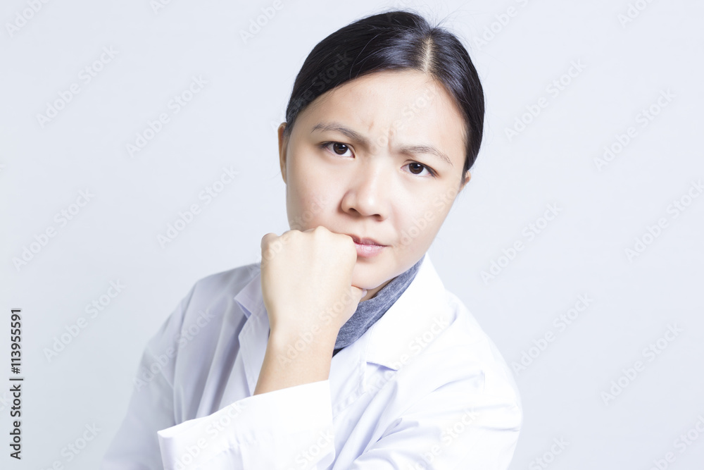 The Emotional of Woman Scientist: Negative Thinking The Emotional of Woman Scientist: Negative Thinking