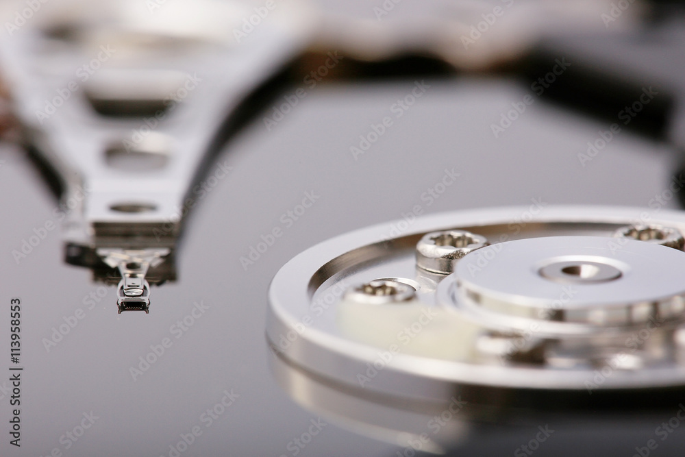 Computer hard drive data storage technology Computer hard drive data storage technology