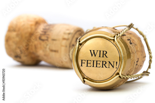 Wir feiern! Champagnerkorken photo