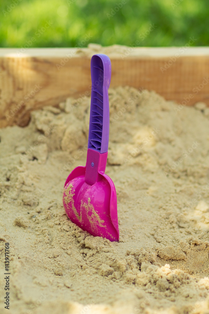 plastic shovel toy to play in the sand plastic shovel toy to play in the sand