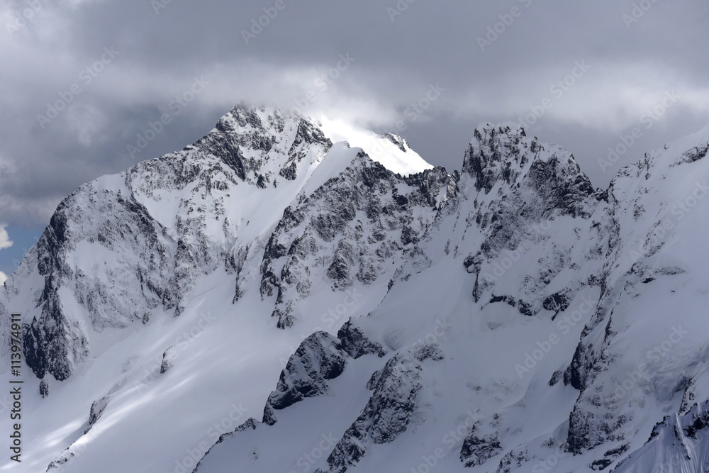 Fototapeta premium Snow-covered mountain tops. Russia, Caucasus.