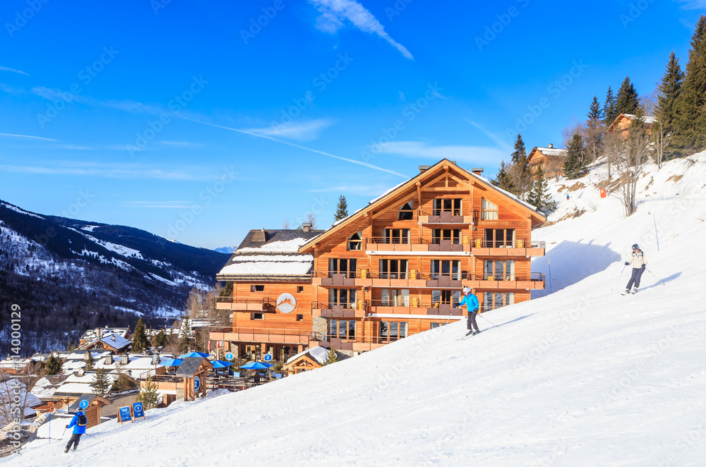 Chalet on the slopes of the valley Meribel. Ski Resort Meribel