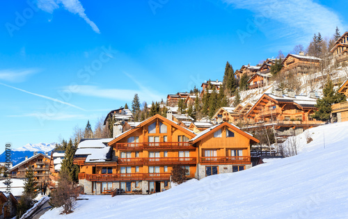 Chalet on the slopes of the valley Meribel. Ski Resort Meribel 