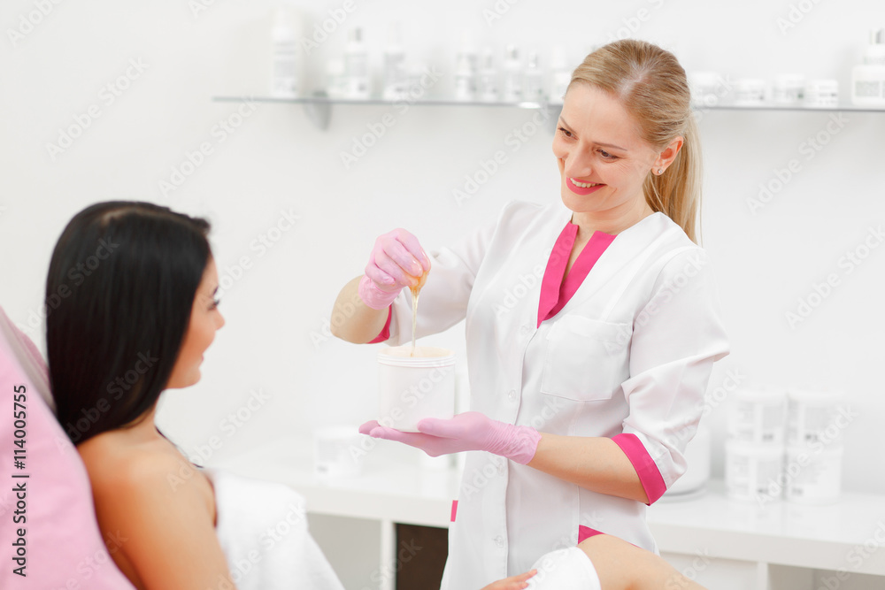 Fototapeta premium Sugaring: Beauty Concept