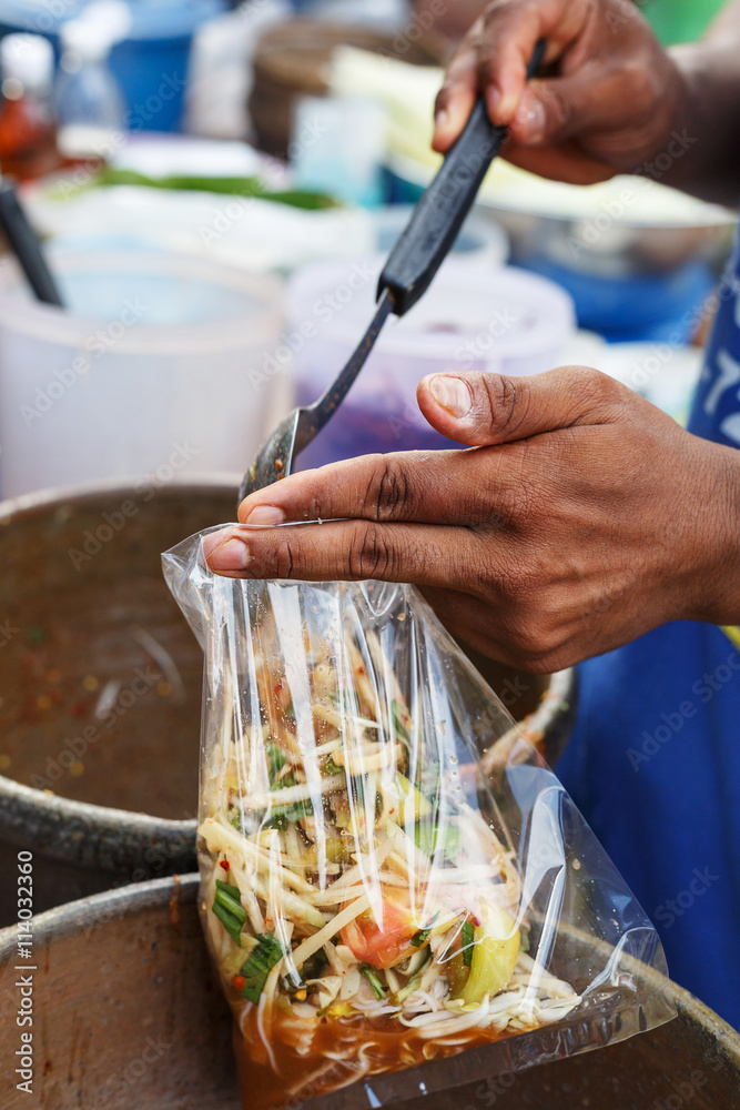 Obraz premium Papaya salad,papaya pok pok