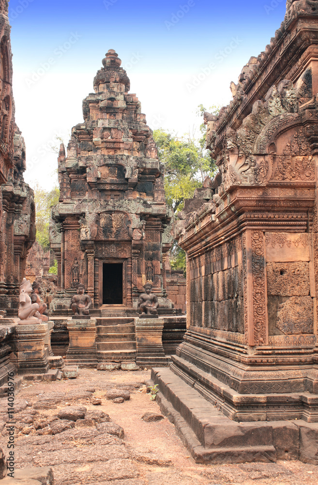 Naklejka premium Site of Banteay Srei Temple in Angkor Wat complex, Siem Reap, Ca
