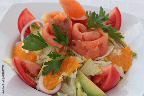 Smoked salmon salad with vegetables