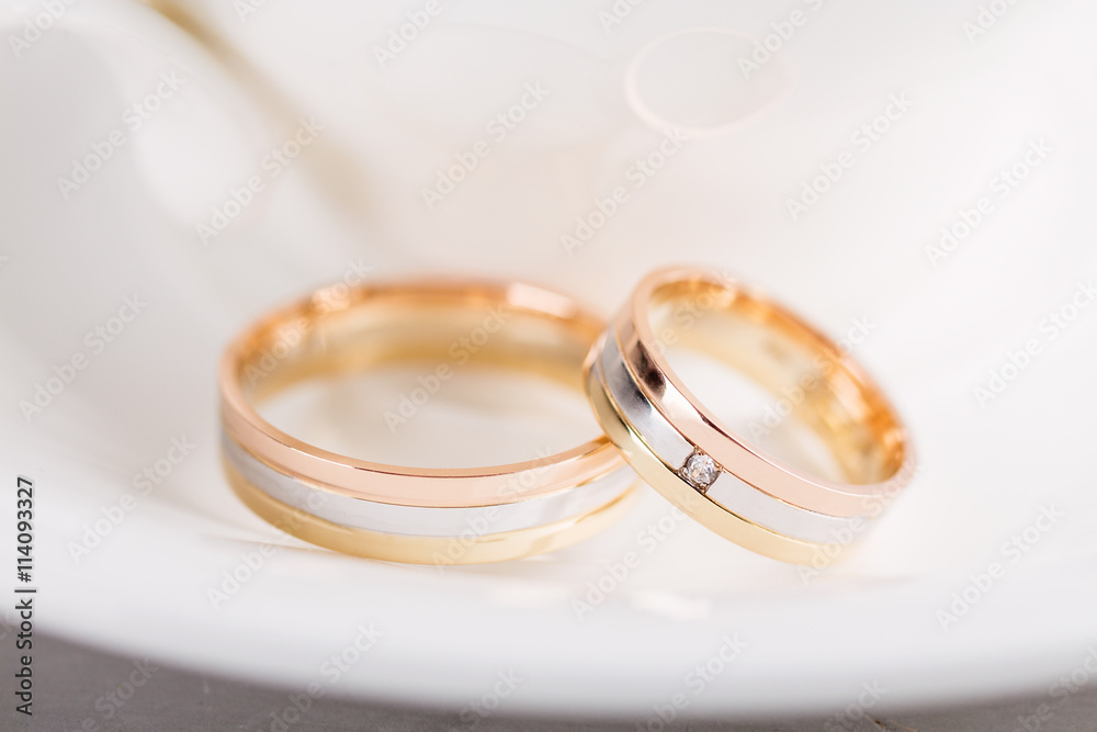 Three color golden wedding rings Three color golden wedding rings