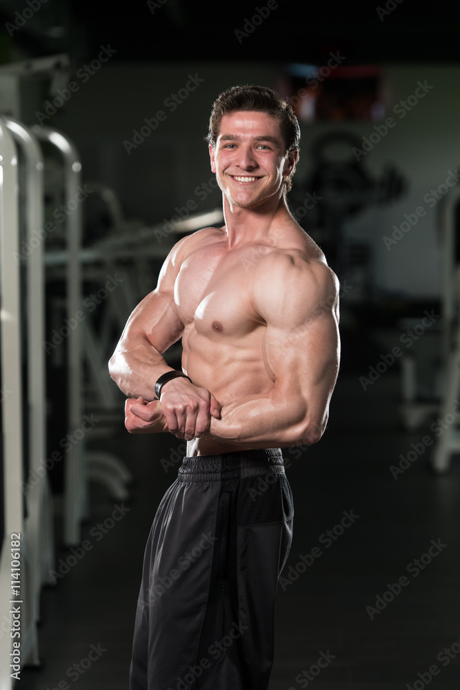 Young Bodybuilder Flexing Muscles Side Chest Pose Stock Photo Adobe Stock