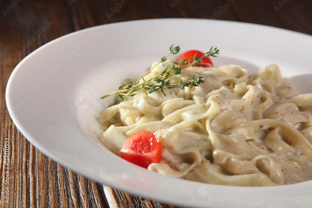 pasta with creamy cheese sauce