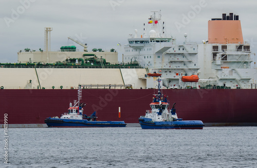 GAS TANKER AND TUGS