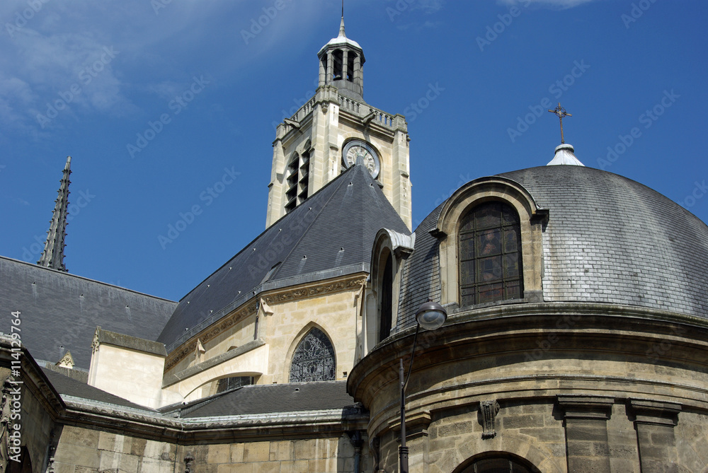 Chevet de l'église Saint-Laurent dans le 10e arrondissement à Paris, France