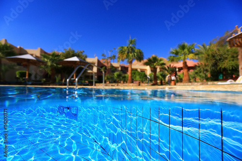 Pool Hotel Sun Tropical © kichigin19