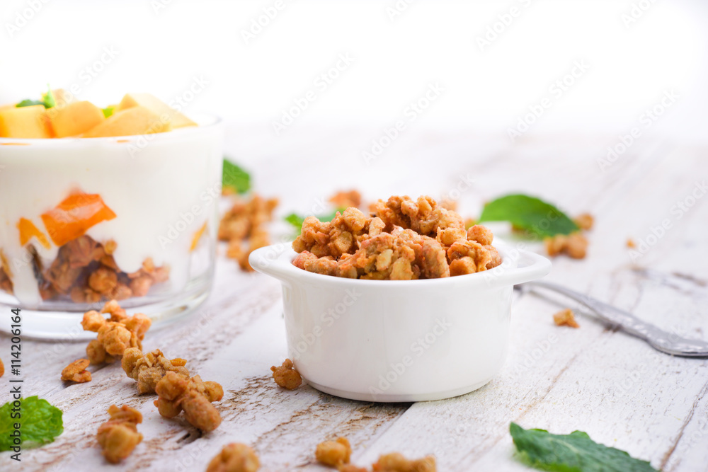 Granola Parfait Granola Parfait