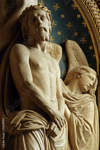 Statue du Christ, église Saint-Eustache Paris
