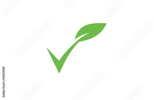 leaf check organic logo
