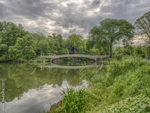 Bow bridge