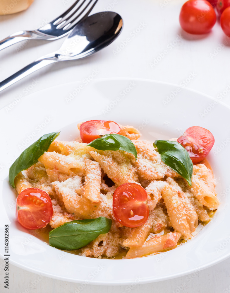 penne with tomato penne with tomato