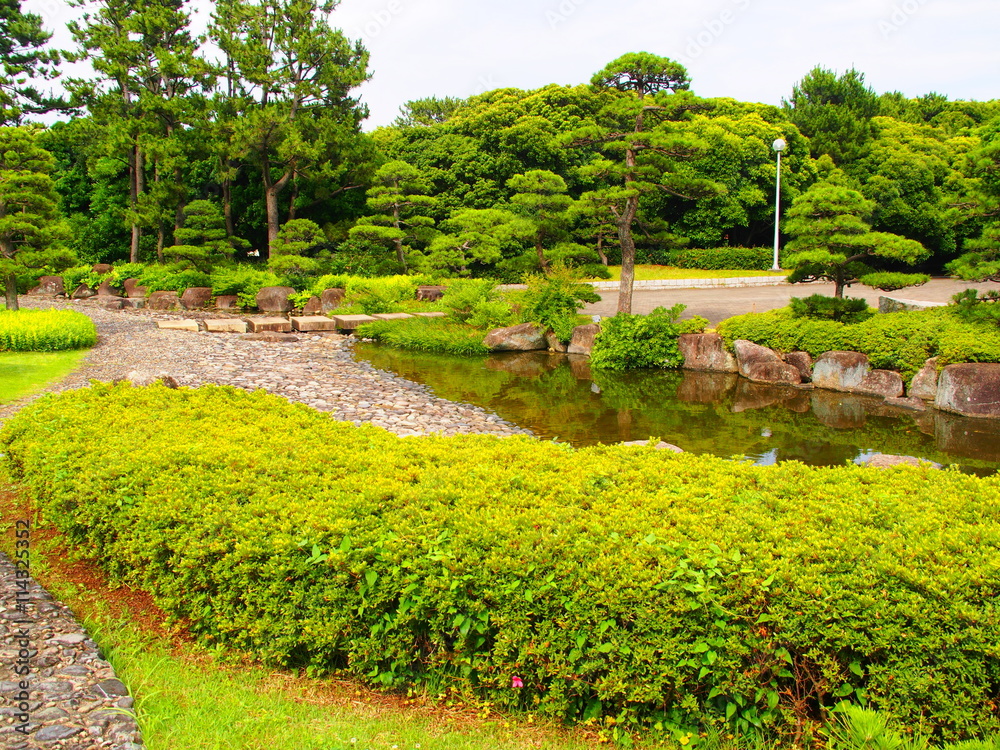 Inage Seaside Park Japanese-style garden