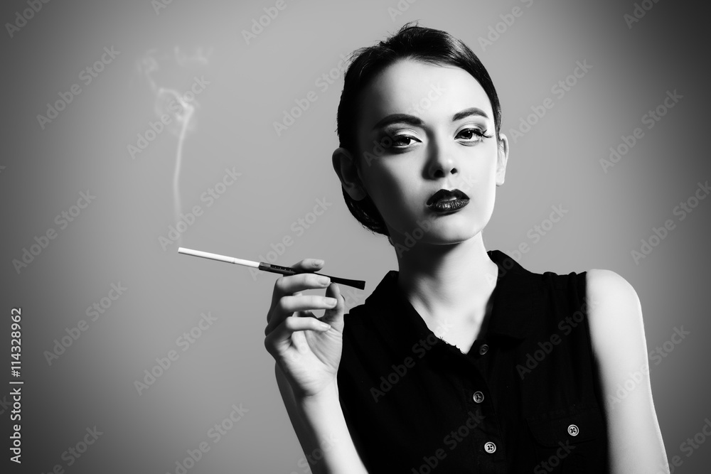 Fototapeta premium glamor smoking