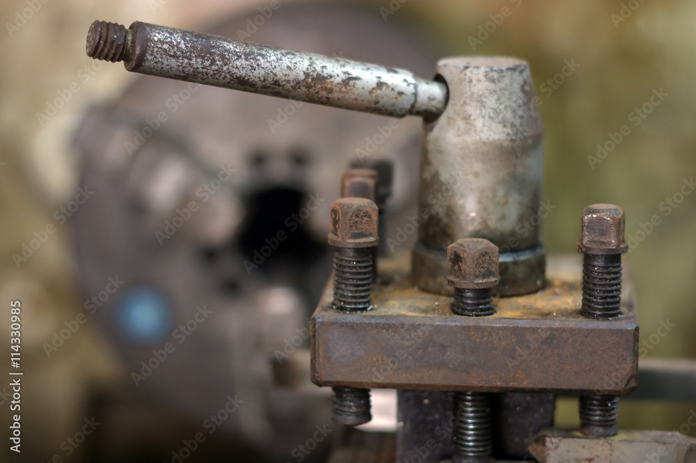 Lathe machining old and dirty Lathe machining old and dirty