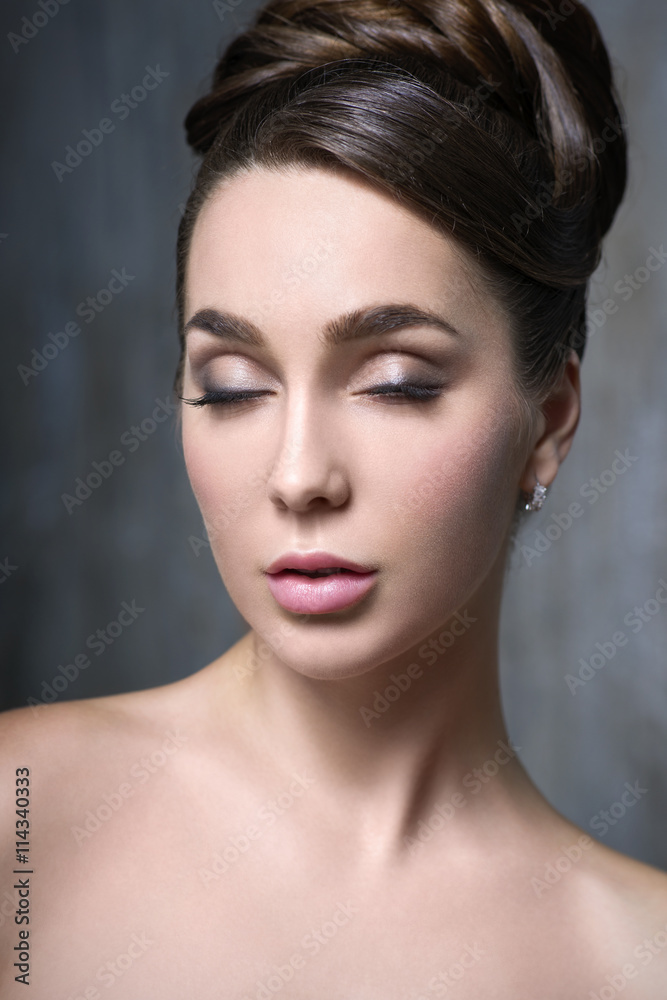 Beautiful brunette busty girl posing Beautiful brunette busty girl posing