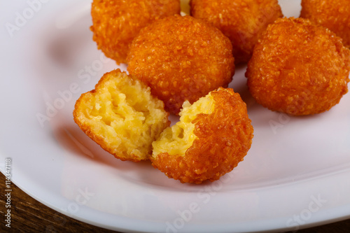 Cheese balls