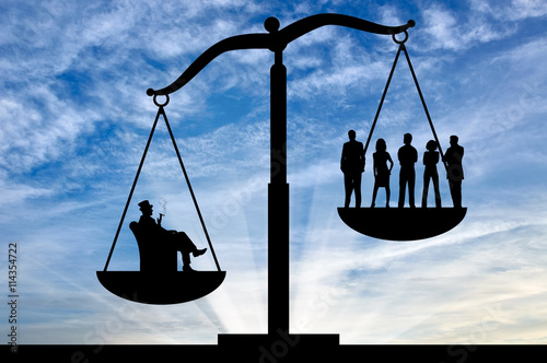 Obraz na plátně Social inequality between the rich and ordinary people