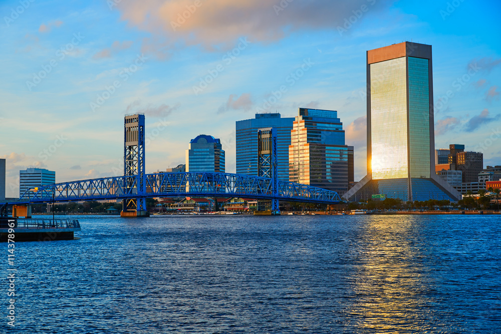 Fototapeta premium Jacksonville skyline evening in florida USA