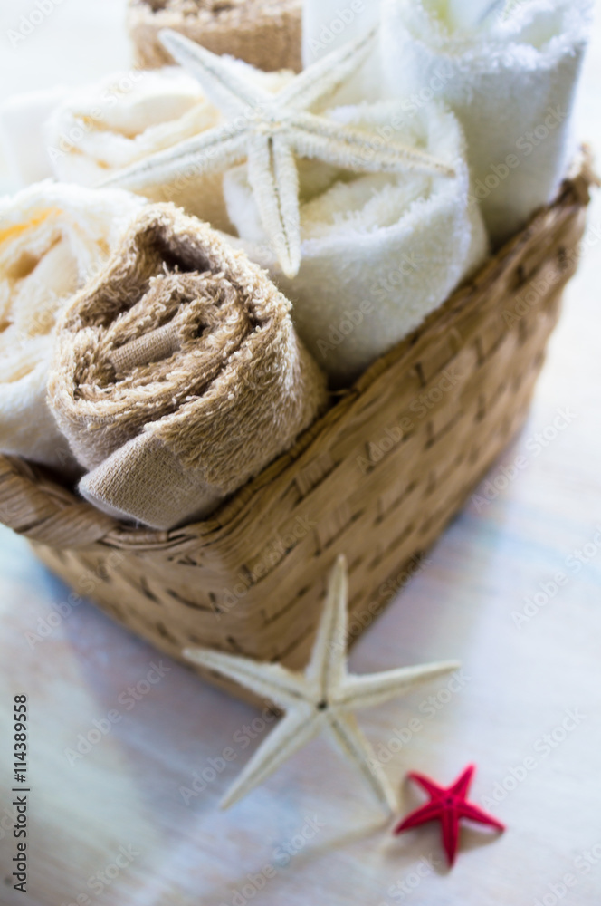 Bath towels and sea stars